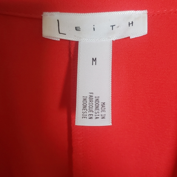 Super cute red romper - Picture 3 of 4